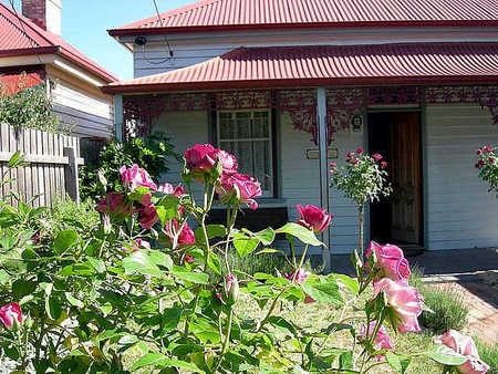 Airleigh - Rose Cottage - Accommodation QLD 0