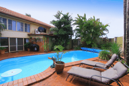 Dunelm House Bed and Breakfast - Accommodation QLD