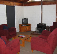The Glen Farm Cottages - Accommodation QLD