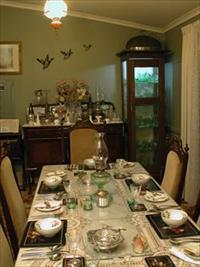 Isabella House - Accommodation QLD 3