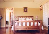 Cruzin The 50s 60s Bed And Breakfast - Accommodation QLD 1