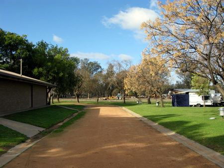 Pental Island Caravan Park And Holiday Farm - Accommodation QLD 5