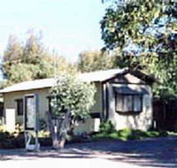 Riverside Host Farm - Accommodation QLD