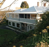 Azidene House - Accommodation QLD
