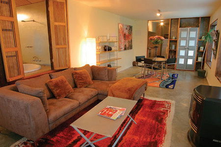 Azidene House - Accommodation QLD 4