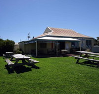 Apostles Camping Park and Cabins - Accommodation QLD