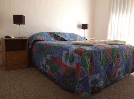 Carnarvon Central Apartments - Accommodation QLD