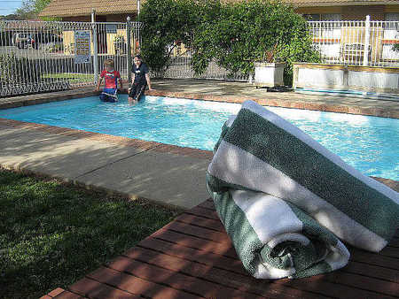 Alfred Motor Inn - Accommodation QLD 2