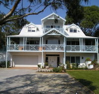 Silver Waters Bed and Breakfast - Accommodation QLD