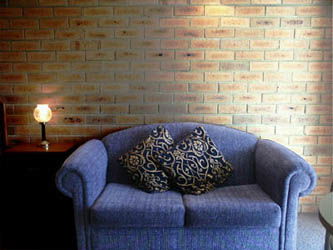 Quays Motel - Accommodation QLD 4