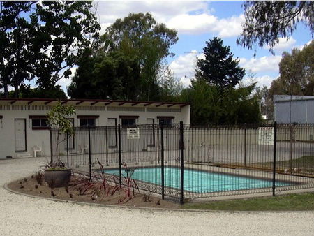 Auto Lodge Motor Inn - Accommodation QLD 4