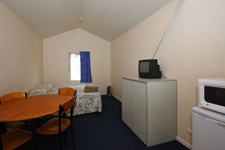 Shady Acres Caravan Park Ballarat - Accommodation QLD 1