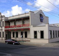Mitchell River Tavern - Accommodation QLD