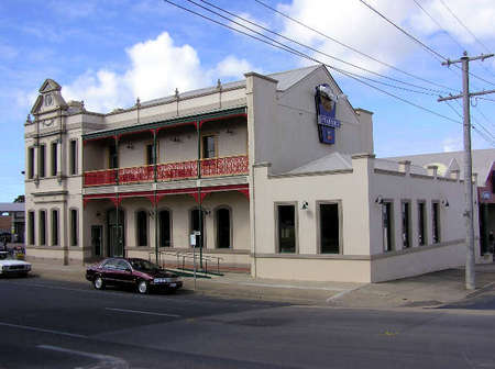 Mitchell River Tavern - Accommodation QLD 0