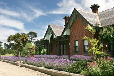 The Grange At Cleveland Winery - Accommodation QLD 0
