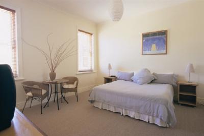 Whitehall Guesthouse Sorrento - Accommodation QLD 2