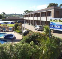 Black Swan Motor Inn - Accommodation QLD