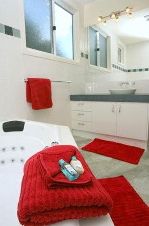 Black Dolphin Beach Penthouse - Accommodation QLD 1