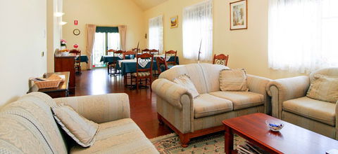 Melba Lodge - Accommodation QLD 3