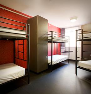 Space Hotel - Accommodation QLD 1