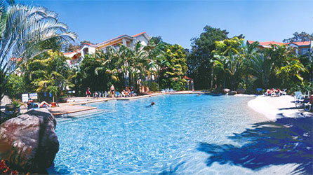 Sanctuary Lake Apartments - Accommodation QLD 4