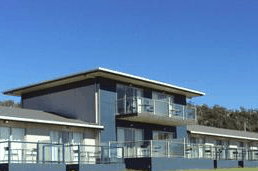 Beachfront Family Resort - Accommodation QLD 1