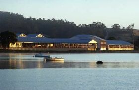 Tidal Waters Resort St Helens - Accommodation QLD 1