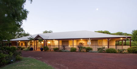 Toby Inlet Bed & Breakfast - Accommodation QLD 0