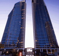 Mantra Circle On Cavill - Accommodation QLD
