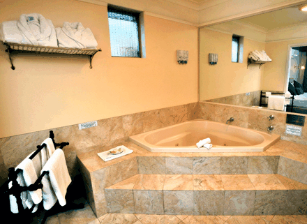 Clifton Motel - Grittleton Lodge - Accommodation QLD 1