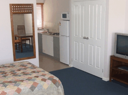 Bunbury Motel And Serviced Apartments - Accommodation QLD 2