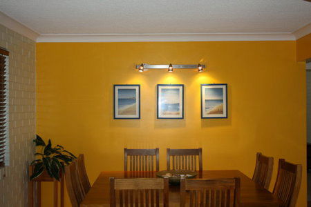 Ocean Court Apartments - Accommodation QLD 1