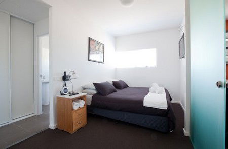 Honeysuckle Executive Apartments - Accommodation QLD 1
