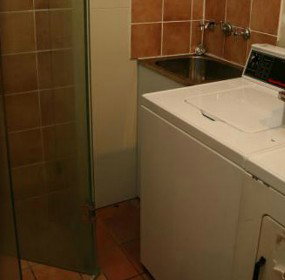 Centennial Lodge Student Accommodation - Accommodation QLD 5