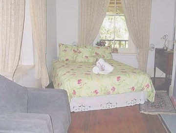 Guesthouse Mulla Villa - Accommodation QLD 2