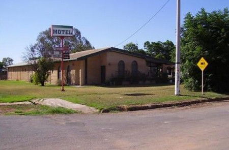 Wilcannia NSW Accommodation QLD