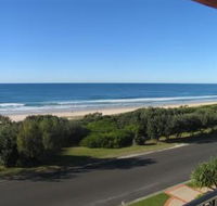 The Breakers Yamba - Accommodation QLD