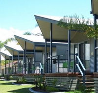 Yamba Waters Holiday Park - Accommodation QLD