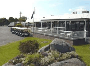 Tenterfield Golf Club Fairways Lodge - Accommodation QLD 1
