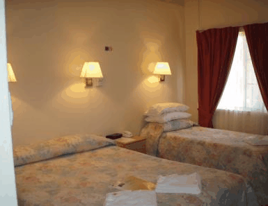 Aromet Motor Inn - Accommodation QLD 4