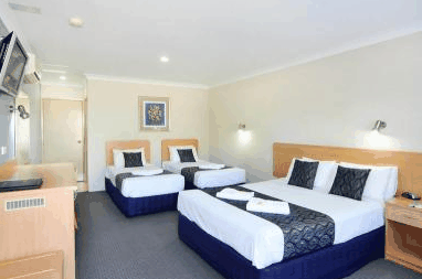 Next Edward Parry Motel - thumb 1
