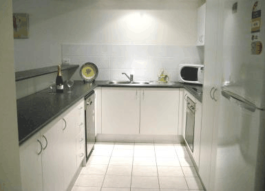 Oasis Holiday Apartments - Accommodation QLD