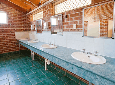 Riverbreeze Tourist Park - Accommodation QLD 3