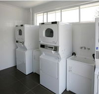 Scarborough Holiday Village - Accommodation QLD
