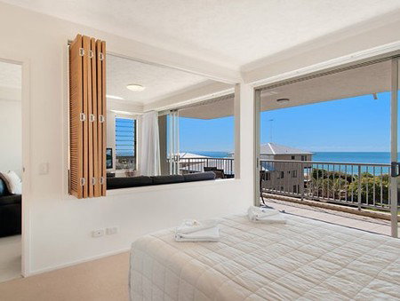 On The Beach Resort - Accommodation QLD 1