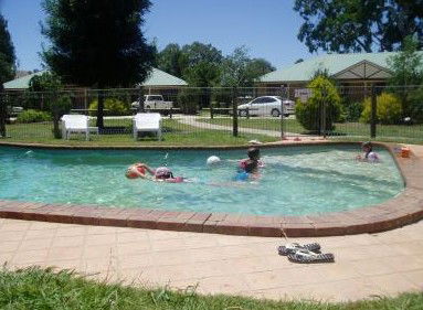 Banjo’s All Seasons Accommodation - Accommodation QLD 5