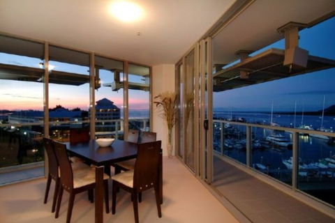 Cairns Luxury Apartments, Harbourlights Complex - Accommodation QLD 0