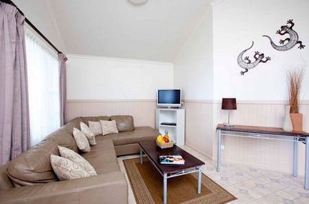 Blue Dolphin Resort & Holiday Park - Accommodation QLD 5