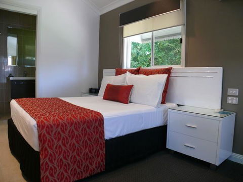 The Gateway Village Holiday Park - Accommodation QLD 9