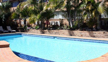 Fitzroy Motor Inn - Accommodation QLD 1